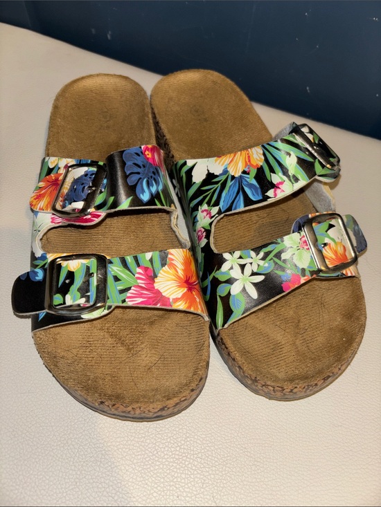 Shoes - Floral/Tropical Double-Buckle Slide Sandals
